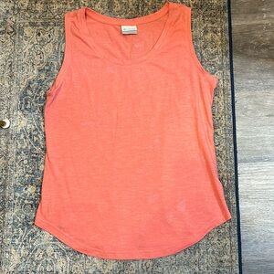 Columbia short sleeve coral shirt